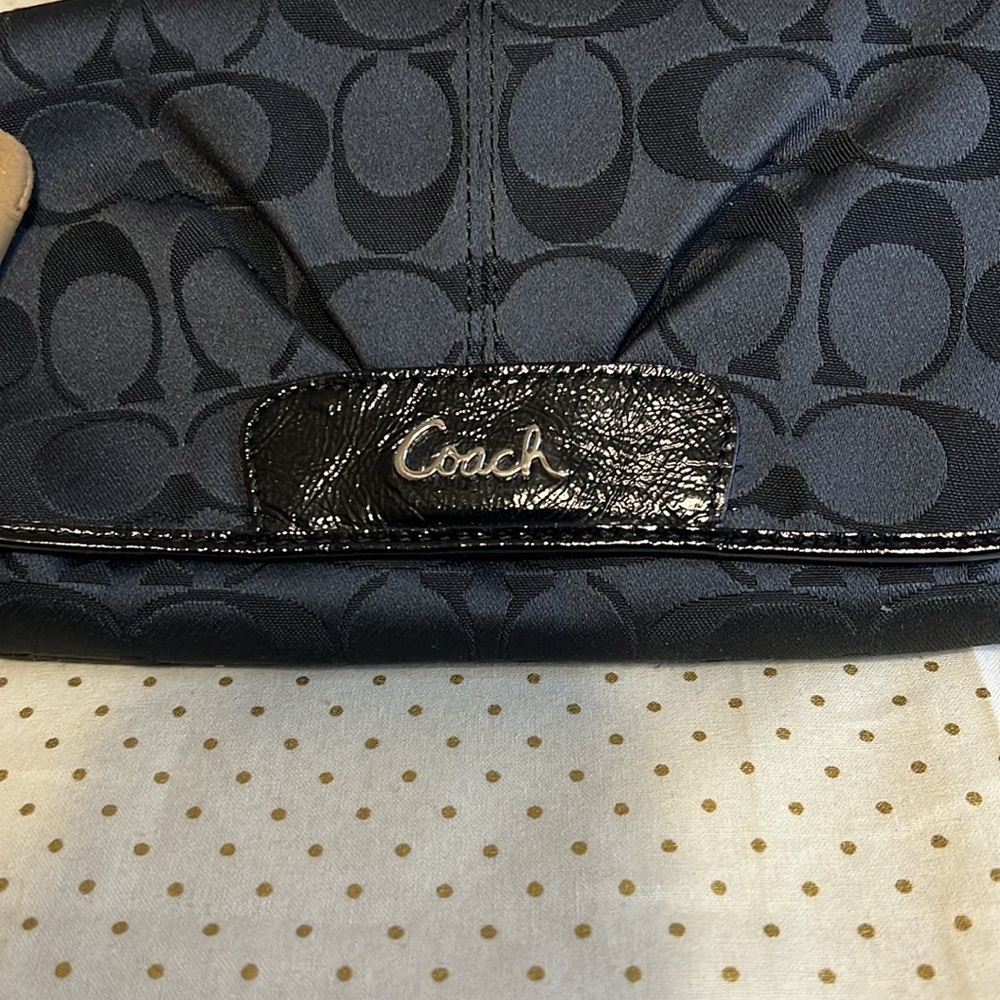 COACH - Picture 6 of 10